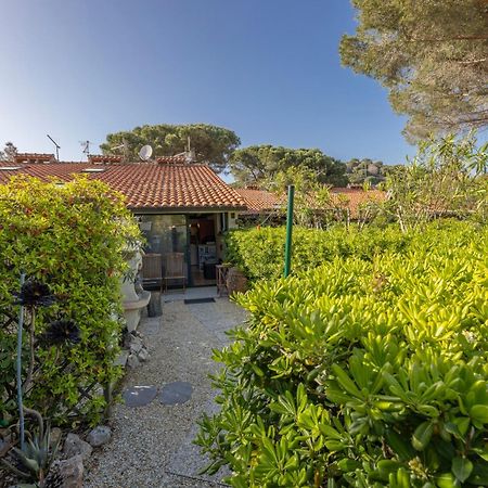 I Chioppi 4 - Goelba Lägenhet Capoliveri  Exteriör bild