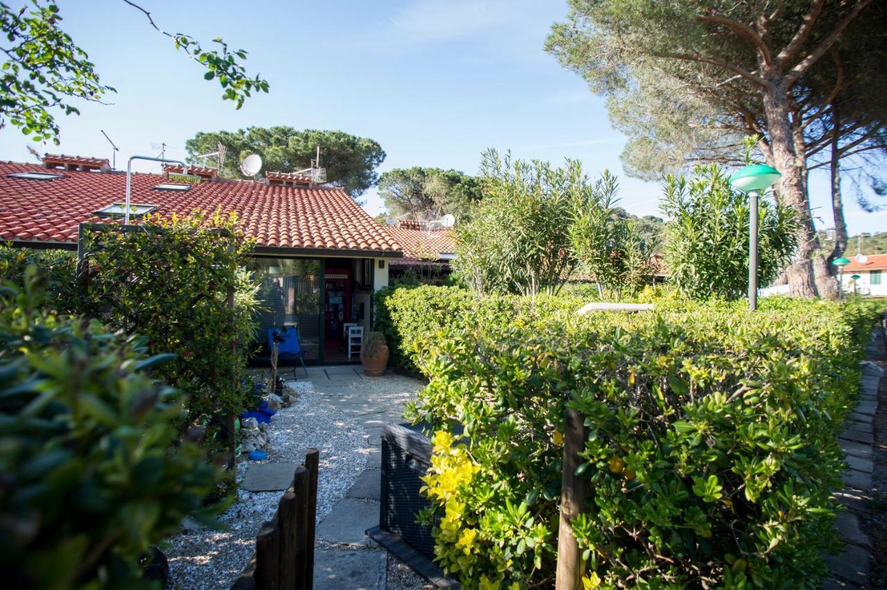 I Chioppi 4 - Goelba Lägenhet Capoliveri  Exteriör bild